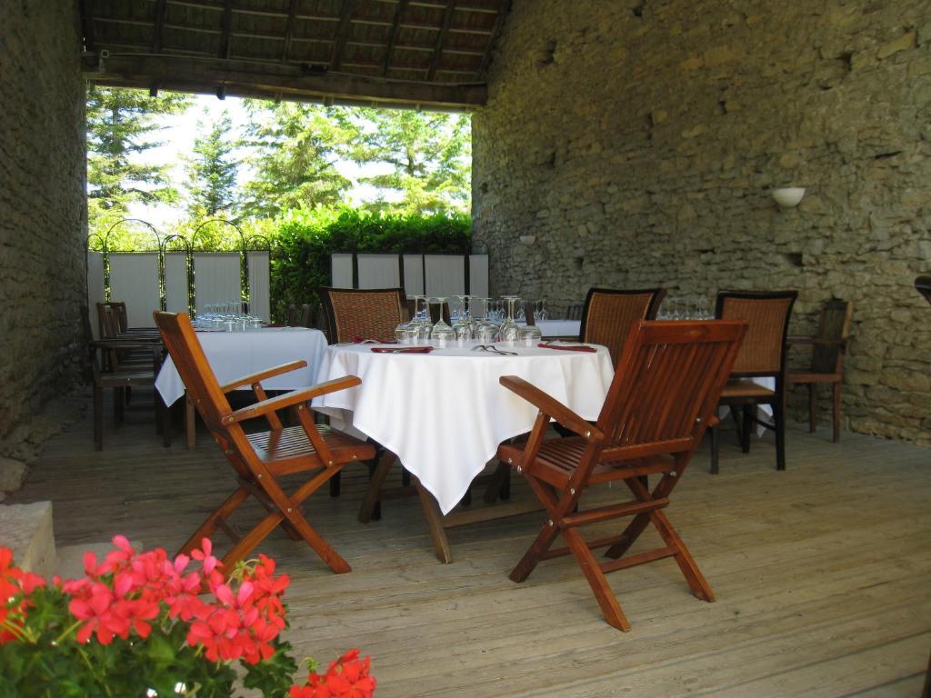 Auberge du Vernay Charette  Exterior foto